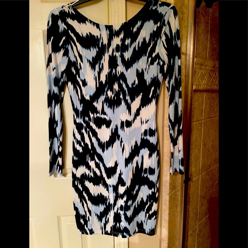Super sexy but classy enough to wear to the office with a blazer.